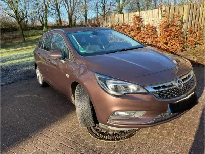 Gebraucht Opel Astra 125 PS (91 kW) 2017 Braun Kombi