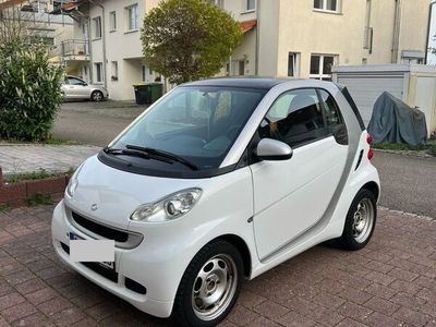 gebraucht Smart ForTwo Coupé 1.0 52kW mhd white limited whit...