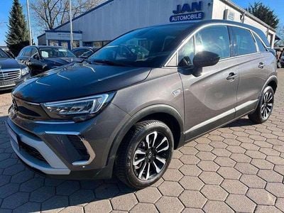 Gebraucht Opel Crossland X Elegance 131 PS (96 kW) 2023 Mondstein grau/e:vulkan grau SUV