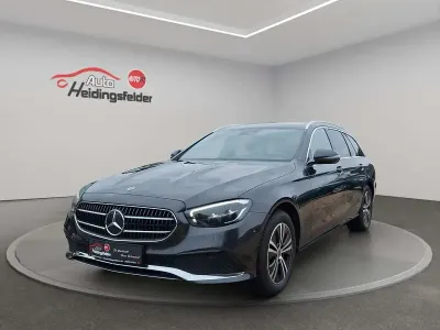 Gebraucht Mercedes E220 200 PS (147 kW) 2022 Grau Kombi
