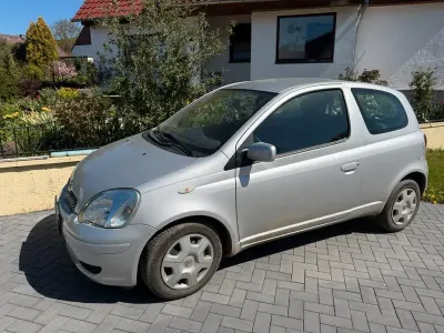 Used Toyota Yaris Sol 87 HP (63 kW) 2005 Grey Sedan
