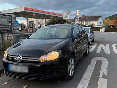 Gebraucht VW Golf VII 140 PS (102 kW) 2012 Schwarz Kombi