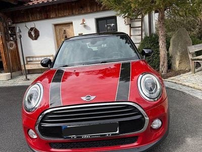 Gebraucht Mini Cooper Chili 136 PS (100 kW) 2017 Rot Kleinwagen