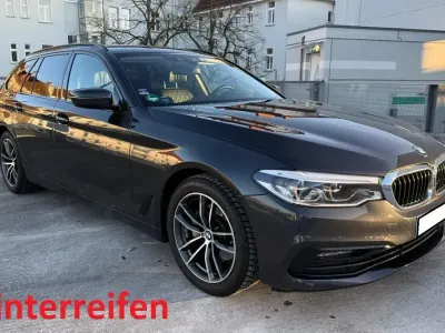 Używany BMW 520 Shadowline 190 KM (139 kW) 2019 Szary Kombi