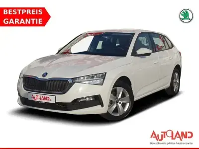 Gebraucht Skoda Scala 95 PS (69 kW) 2020 Weiß Kleinwagen