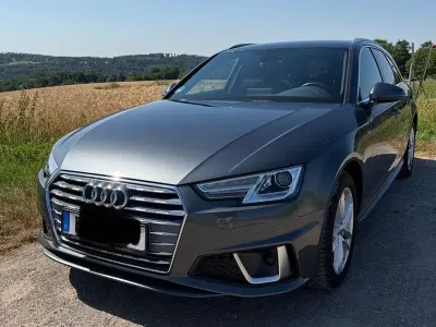 Gebraucht Audi A4 Sport 190 PS (139 kW) 2019 Grau Kombi