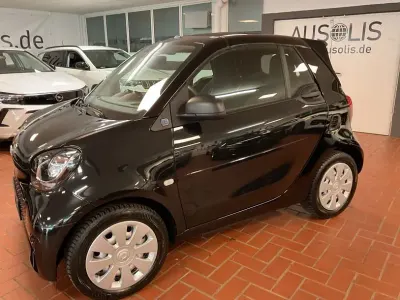 Begagnad Smart ForTwo Electric Drive 60 kW (82 HK) 2021 Svart Cab