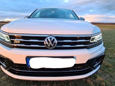 gebraucht VW Tiguan Allspace R-Line Highline 239PS DSG4M +++TOP+++