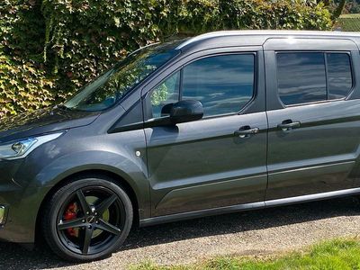Ford Tourneo