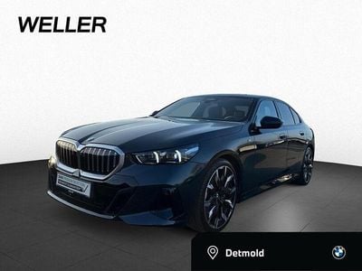 Gebraucht BMW 540 M Sport 286 PS (210 kW) 2025 Sophistograu (grau) Limousine