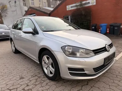 Gebraucht VW Golf VII Trendline 105 PS (77 kW) 2014 Grau Limousine
