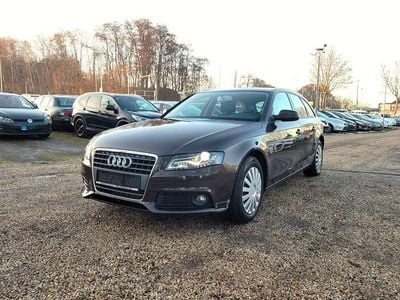 Braun Gebraucht 2011 Audi A4 Attraction Kombi | 6.480 € (Superpreis)