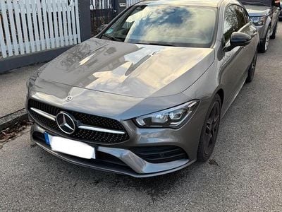 Gebraucht Mercedes CLA200 163 PS (119 kW) 2023 Grau Limousine