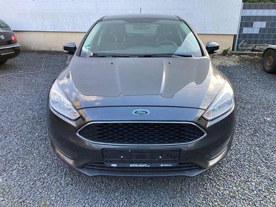 Gebraucht Ford Focus Trend 101 PS (74 kW) 2017 Limousine