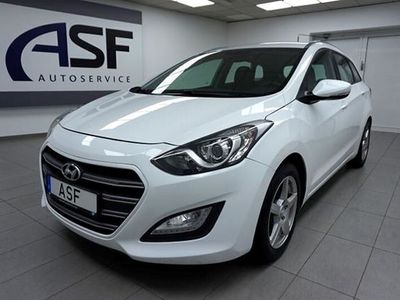 gebraucht Hyundai i30 Kombi Trend blue #AHK # Kamera #CD #Navi ...