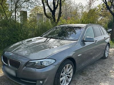 Usata BMW 520 184 CV (135 kW) 2012 Grigio Station wagon