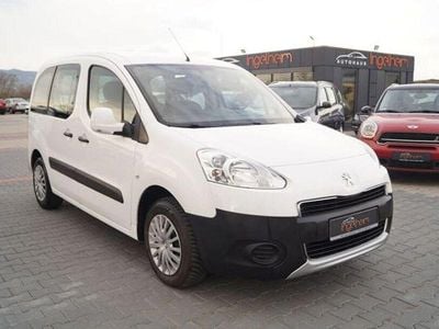 Usata Peugeot Partner Tepee Active 66 CV (48 kW) 2013 Bianco Monovolume