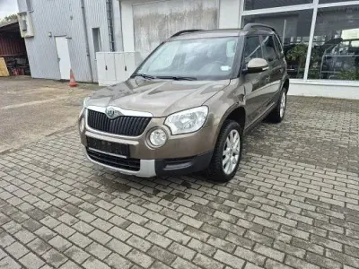 Gebraucht Skoda Yeti Plus Edition 105 PS (77 kW) 2013 Braun SUV
