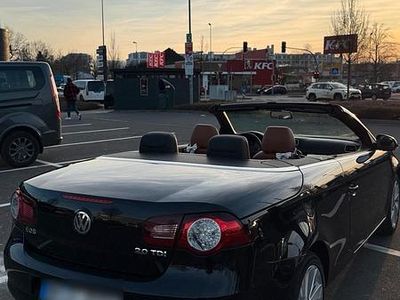 Gebraucht VW Eos 140 PS (102 kW) 2008 Schwarz Cabrio