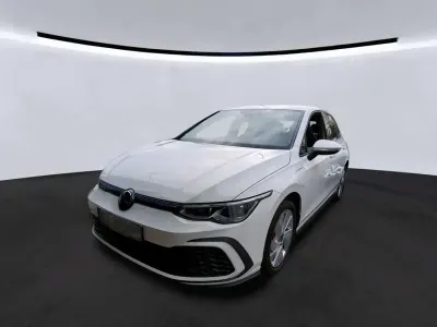 Gebraucht VW Golf VIII GTE 245 PS (180 kW) 2021 Pure white Limousine
