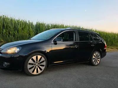 Gebraucht VW Golf VI Highline 140 PS (102 kW) 2010 Schwarz Kleinwagen