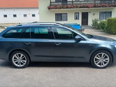 Gebraucht Skoda Octavia Clever 150 PS (110 kW) 2018 Andere farben Kombi