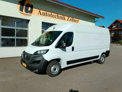 Gebraucht Fiat Ducato 140 PS (102 kW) 2023 Weiss Van