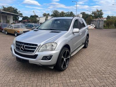 Mercedes ML300