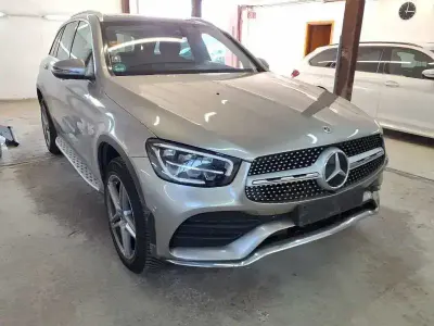 Gebraucht Mercedes GLC200 AMG 163 PS (119 kW) 2022 Silber SUV