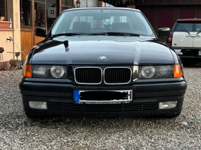 Gebraucht BMW 316 102 PS (75 kW) 1993 Schwarz Coupé