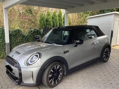 Gebraucht Mini Cooper S Cabriolet 178 PS (130 kW) 2024 Silber Cabrio