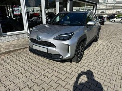 Usata Toyota Yaris Cross Connect Style 116 CV (85 kW) 2023 Argento SUV
