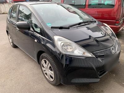 Begagnad Honda Jazz 90 HK (66 kW) 2012 Svart Halvkombi