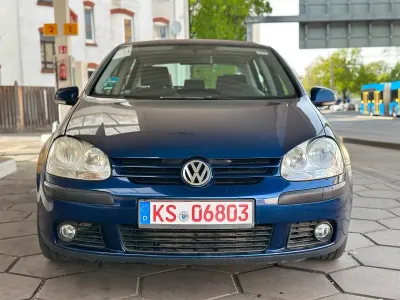 Gebraucht VW Golf IV 105 PS (77 kW) 2005 Blau Limousine