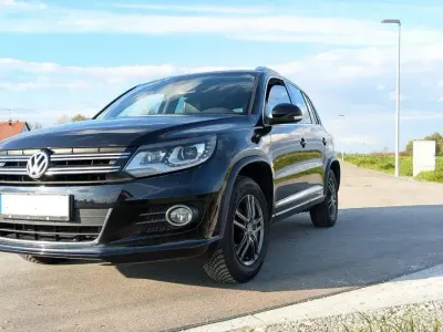 Używany VW Tiguan R-line 160 KM (117 kW) 2012 Czarny SUV