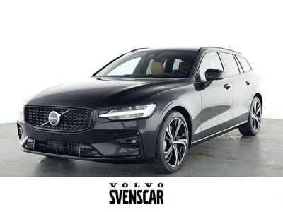 Gebraucht Volvo V60 Ultra 197 PS (144 kW) 2025 Onyx black metallic (717) Kombi