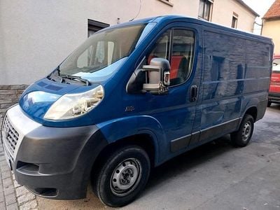 Second-hand Fiat Ducato 131 CP (96 kW) 2014 Albastru Van