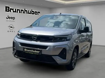 Neu Opel Combo 131 PS (96 kW) 2026 Grau Van / Kleinbus