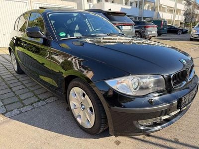 Gebraucht BMW 120 Sport Line 177 PS (130 kW) 2011 Schwarz Kleinwagen