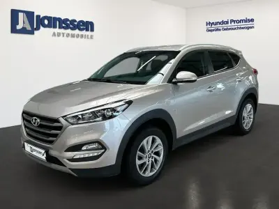 Gebraucht Hyundai Tucson 132 PS (97 kW) 2017 Silber SUV