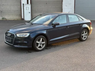 Gebraucht Audi A3 Comfort 150 PS (110 kW) 2016 Grün Limousine