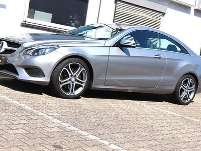 Mercedes E200