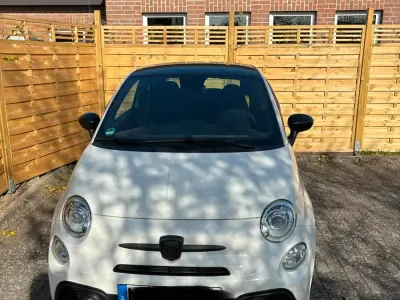 Gebraucht Abarth 595 180 PS (132 kW) 2019 Weiß Kleinwagen