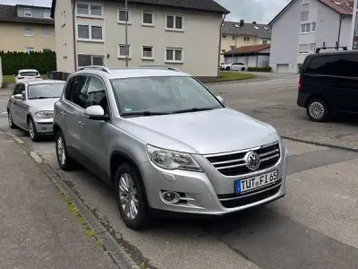Gebraucht VW Tiguan 140 PS (102 kW) 2010 Silber SUV