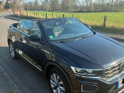 Gebraucht VW T-Roc Cabriolet Style 110 PS (80 kW) 2021 Schwarz Cabrio