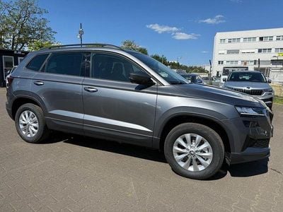 Graphite grau met Gebraucht 2025 Skoda Karoq Selection SUV | 32.999 € (Fairer Preis)