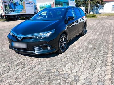 Toyota Auris Touring Sports
