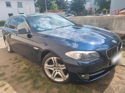 Second-hand BMW 520 Luxury Line 184 CP (135 kW) 2011 Albastru Break