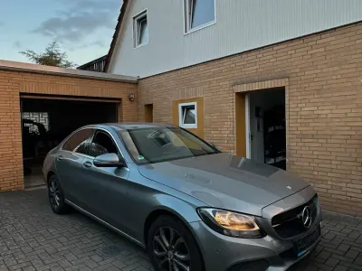 Gebraucht Mercedes C200 136 PS (100 kW) 2015 Grau Limousine