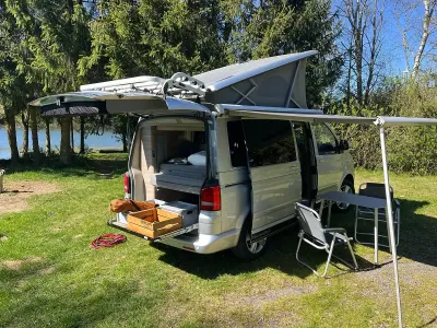 Gebraucht VW California Comfortline 180 PS (132 kW) 2010 Silber Van